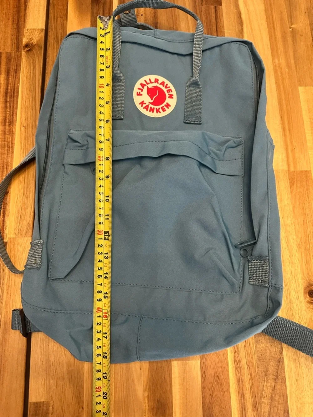 LIKE NEW Fjallraven Kånken Classic Backpack Sky Blue